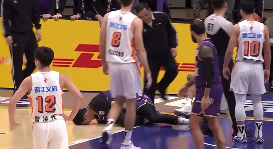 1夜2人重伤！大鸟赖俊豪伤情更新，北控躲过一劫，天津遭晴天霹雳